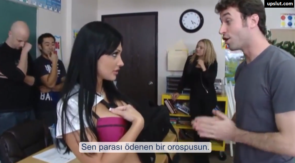 Rus toliq metrajli porno orms