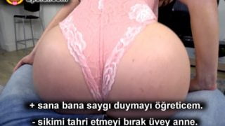 Saygısını Kazanmaya Çalışan Üvey Oğlunun Sikine Sürtündü