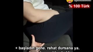 Babasının Yetersiz Siktiği Üvey Anneyi Mıncıklayıp Domalttı