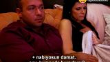 Kumandayı Bulamayan Damadına Çaktırmadan Amını Okşatan Kaynana