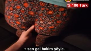 Patronun İştahlı Oğluna Taytla Yakalanıp Okşatan Temizlikçi
