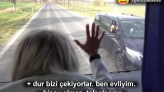 Otobüste Tavladığı Müşteriyi Parayla Anlaşarak Domalttı