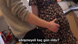 Kocasından Boşandığı Üvey Teyzesinin İhtiyaçlarını Gideren Fırlama