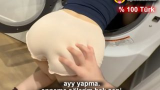 Eğilirken Mıncıklayan Savunmasız Üvey Kardeşini Şortla Affetmedi